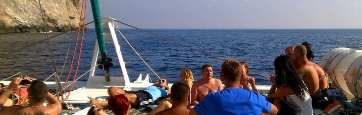 Catamaran trip Spanje tossa de mar, spanje, vakantie